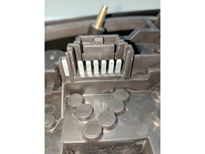 Recambio de piloto trasero izquierdo para renault megane i fase 2 berlina (ba0) 1.9 d rt referencia OEM IAM 7700428320  