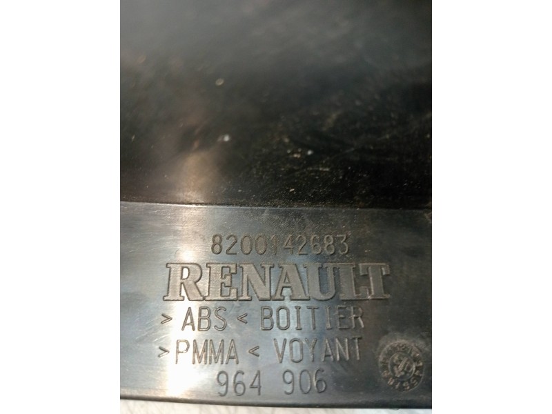 Recambio de piloto trasero derecho para renault megane ii familiar authentique confort referencia OEM IAM 8200142683  