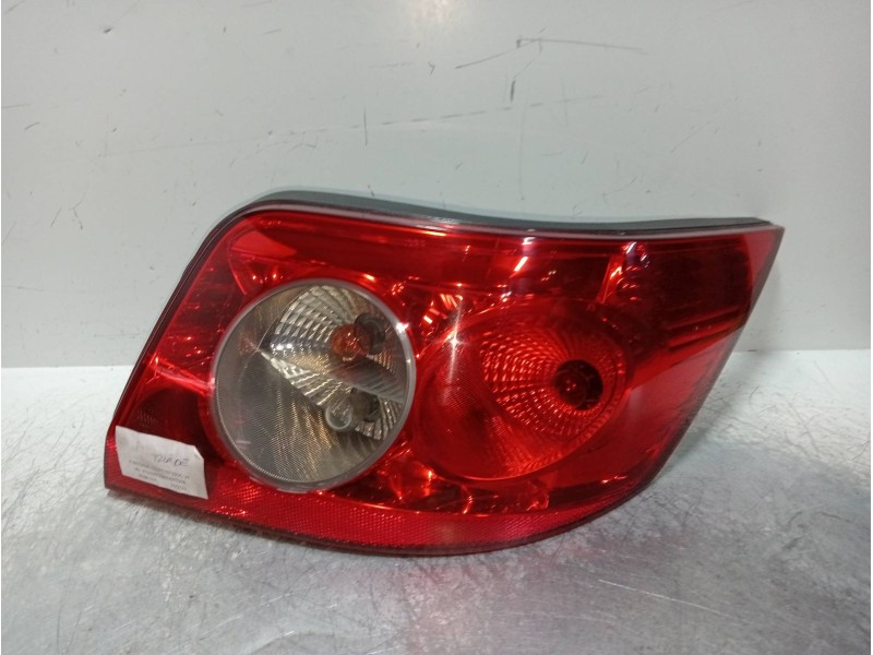 Recambio de piloto trasero derecho para renault megane ii coupe/cabrio confort authentique referencia OEM IAM 8200142687  