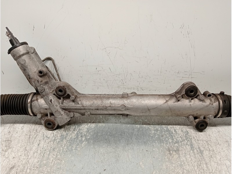 Recambio de cremallera direccion para volkswagen crafter caja cerrada caja cerrada 35 referencia OEM IAM A9064601700  