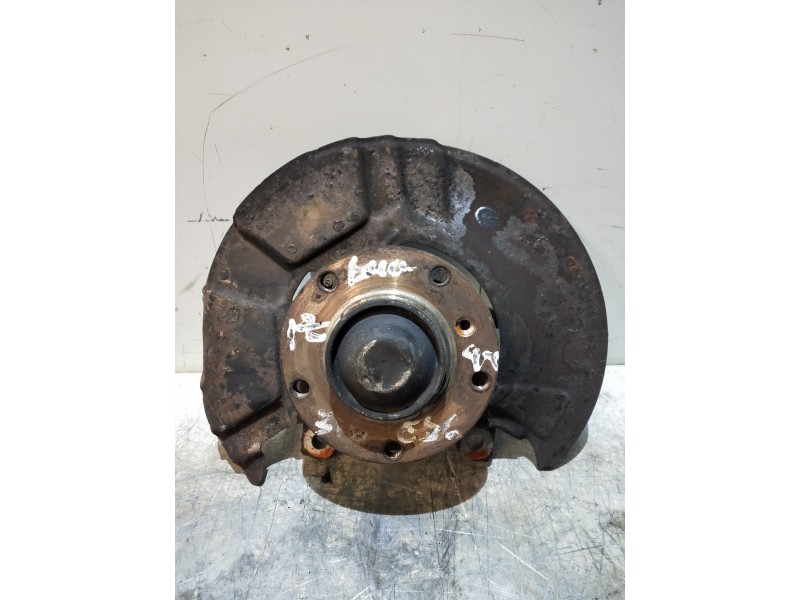 Recambio de mangueta delantera izquierda para bmw serie 3 compacto (e36) 1.6 cat referencia OEM IAM   