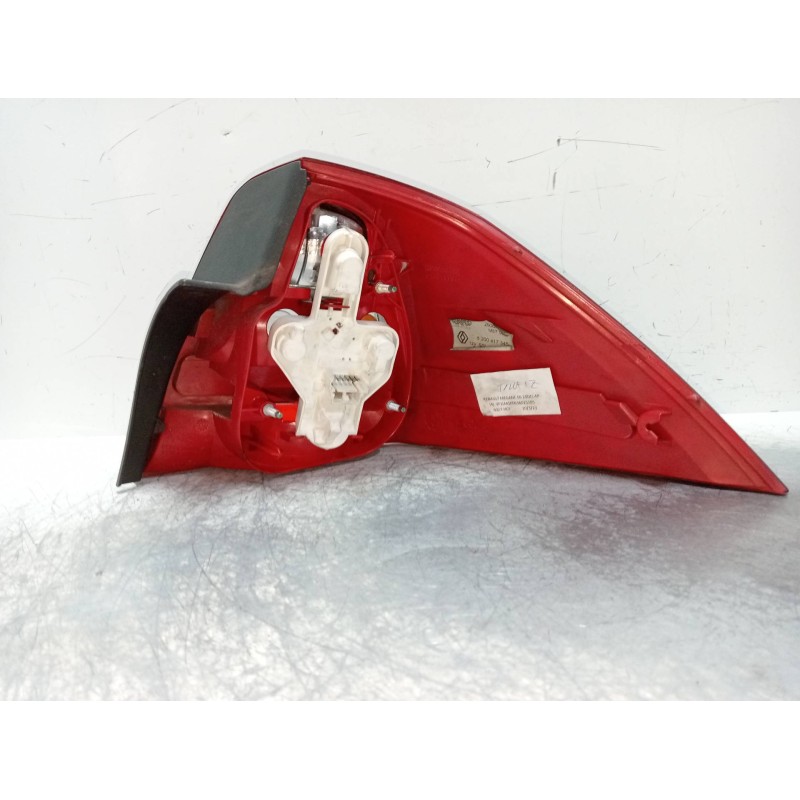 Recambio de piloto trasero izquierdo para renault megane ii classic berlina confort dynamique referencia OEM IAM 8200417345 2008