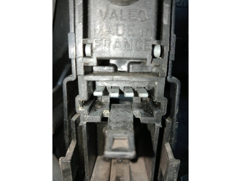 Recambio de piloto trasero derecho para renault safrane (b54) 2.2 cat referencia OEM IAM 7700808304  