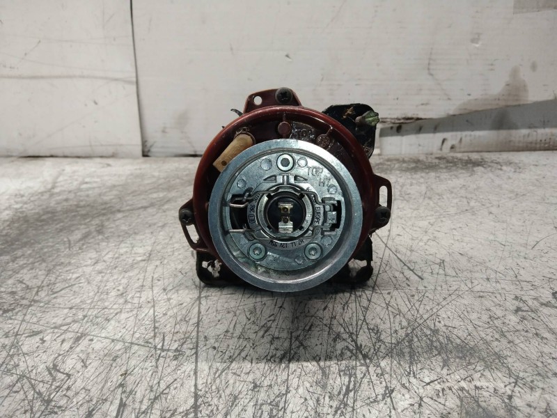 Recambio de faro antiniebla izquierdo para santana 300 1.6 hdi referencia OEM IAM 15292600  