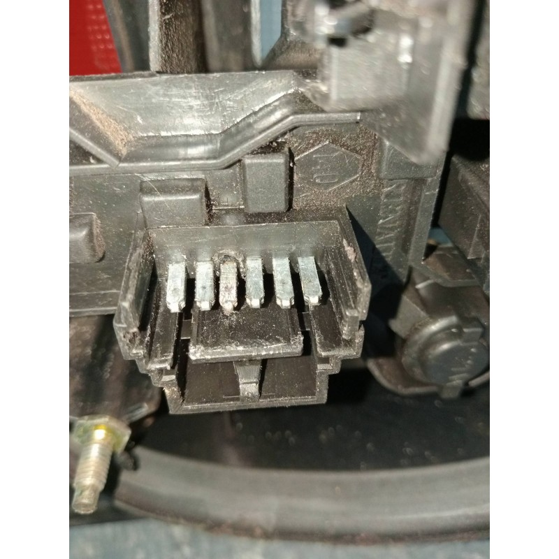 Recambio de piloto trasero derecho para renault megane i scenic (ja0) 1.9 d alize referencia OEM IAM 7700831731  