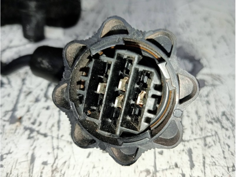 Recambio de bandeja trasera para peugeot 306 berlina 3/4/5 puertas (s2) xr referencia OEM IAM   CON ALTAVOCES