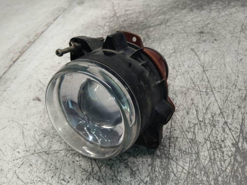 Recambio de faro antiniebla izquierdo para santana 300 1.6 hdi referencia OEM IAM 15292600  