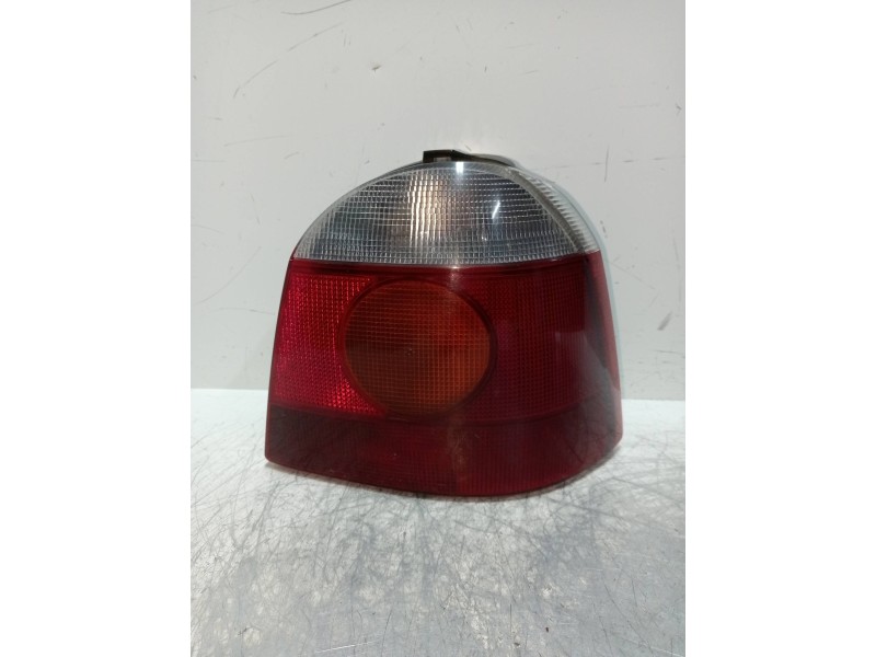 Recambio de piloto trasero derecho para renault twingo (co6) 1.3 cat referencia OEM IAM 77008820014  