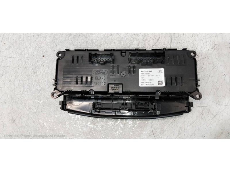 Recambio de mando calefaccion / aire acondicionado para ford puma st-line referencia OEM IAM MN1T18C612AB  