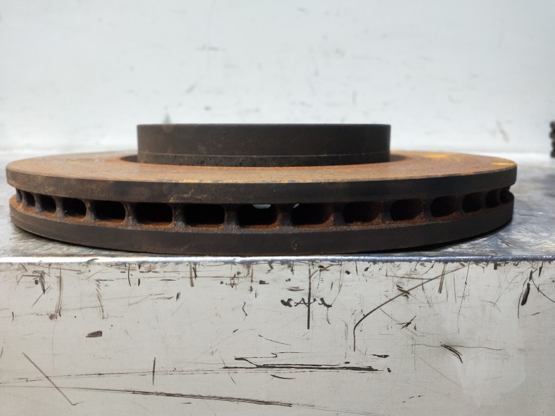 Recambio de disco freno delantero para ford puma st-line referencia OEM IAM   VENTILADO