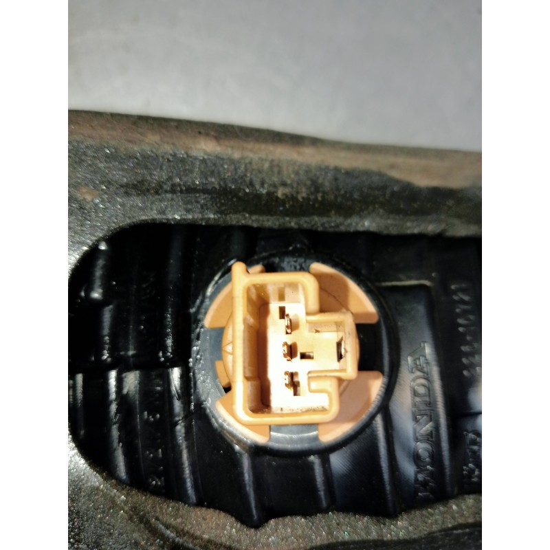Recambio de piloto trasero derecho interior para honda civic berlina 5 (fk) 2.2 i-ctdi executive referencia OEM IAM 22616721  
