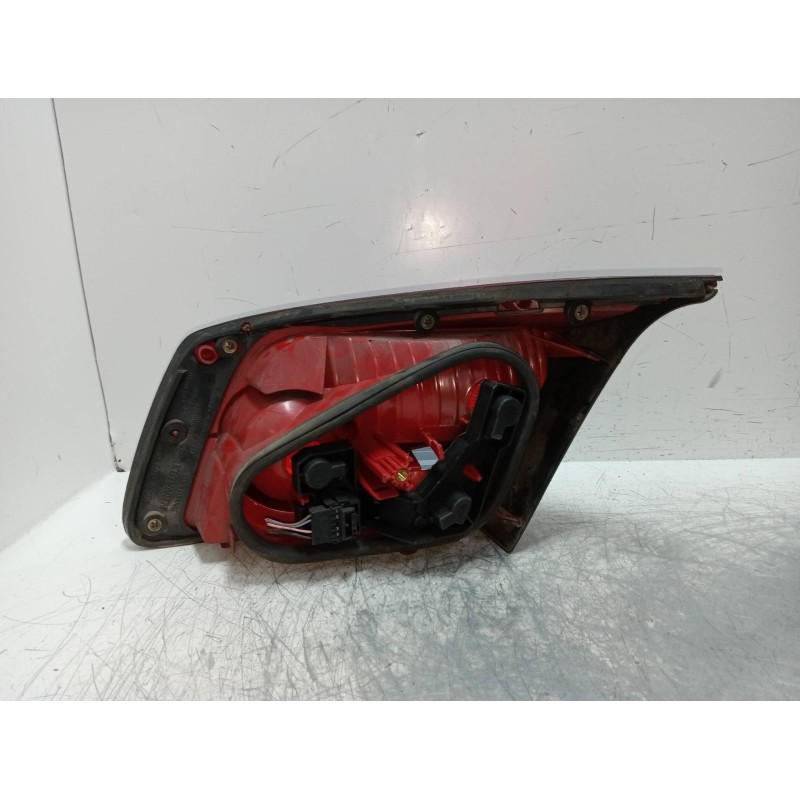Recambio de piloto trasero izquierdo interior para renault vel satis (bj0) 3.0 v6 dci turbodiesel cat referencia OEM IAM   