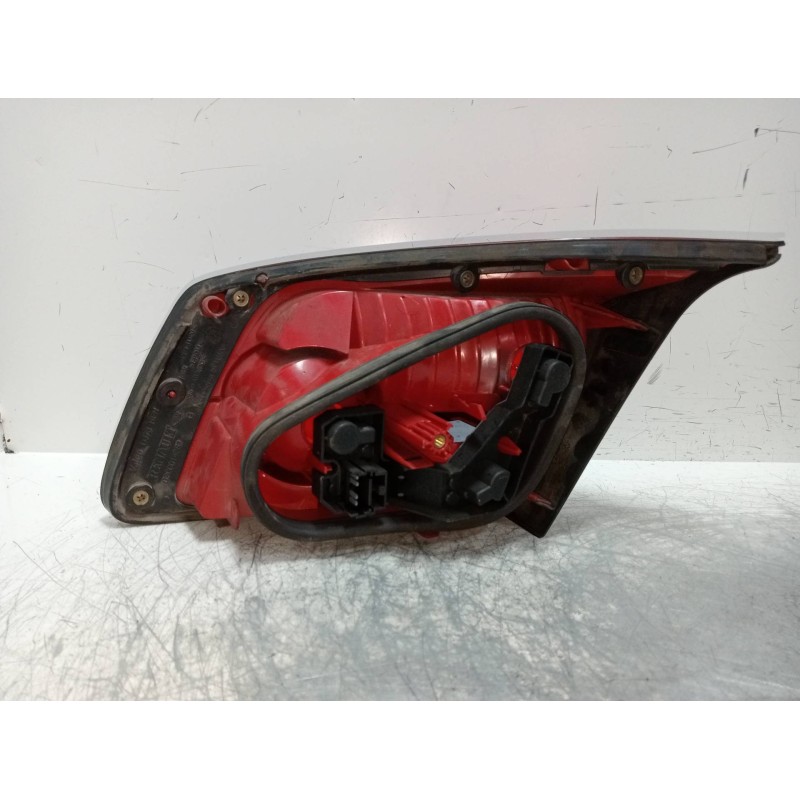 Recambio de piloto trasero izquierdo interior para renault vel satis (bj0) 2.2 dci turbodiesel referencia OEM IAM   