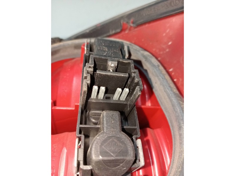 Recambio de piloto trasero izquierdo para renault vel satis (bj0) expression referencia OEM IAM   