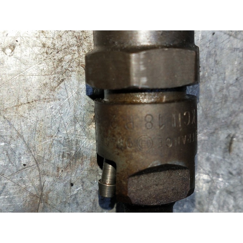 Recambio de inyector para iveco daily caja cerrada (1999 =>) 29 - l 9 caja cerrada referencia OEM IAM KCN18P2  BOSCH