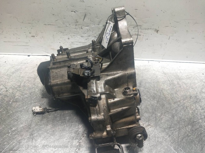 Recambio de caja cambios para mazda 323 berlina (bg) 1.4 16v cat referencia OEM IAM   