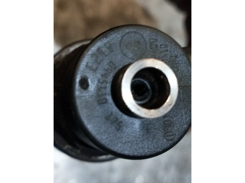 Recambio de inyector para opel astra h caravan energy referencia OEM IAM 0445110175  BOSCH