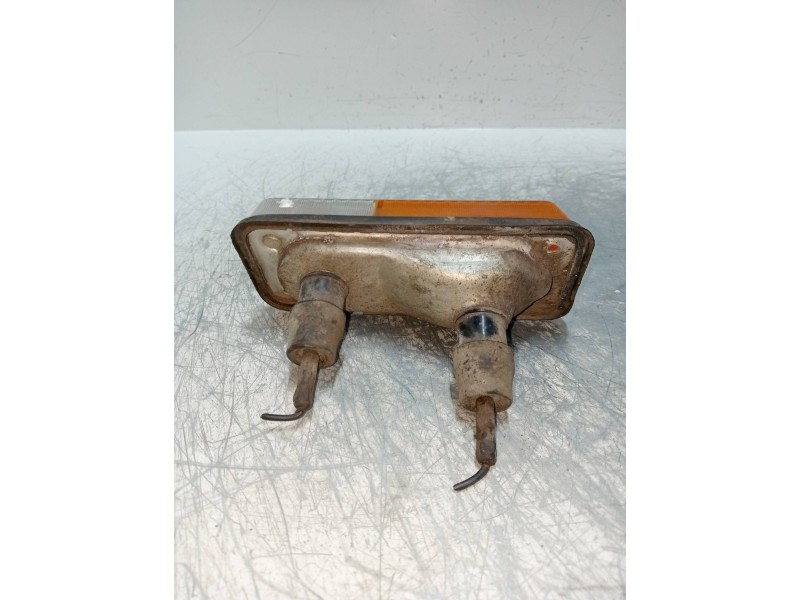 Recambio de piloto delantero derecho para renault 12 referencia OEM IAM   