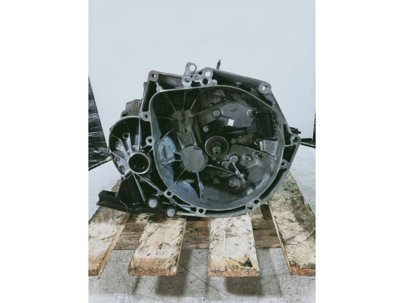 Recambio de caja cambios para peugeot 5008 active referencia OEM IAM 20EA07 1234252 6V