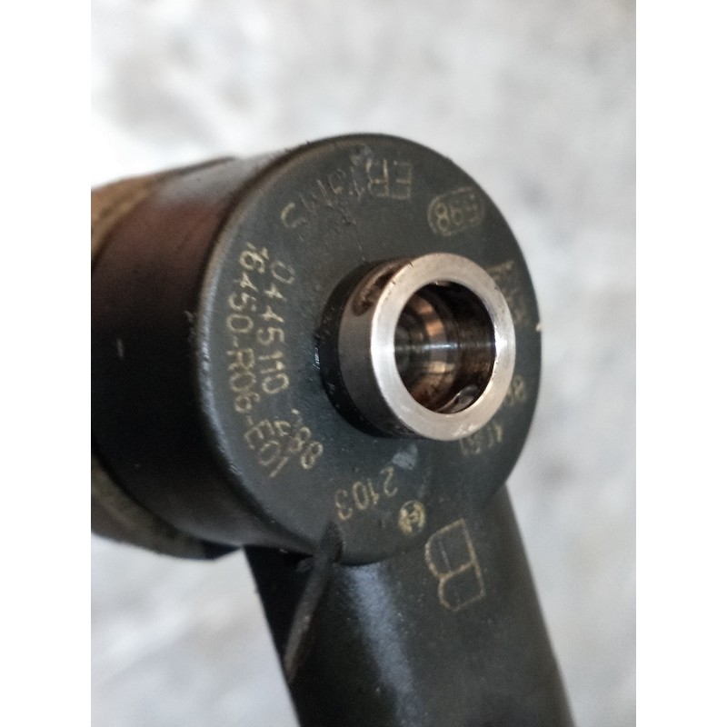 Recambio de inyector para honda civic berlina 5 (fk) 2.2 i-ctdi executive referencia OEM IAM 0445110288 16450R06E01 BOSCH