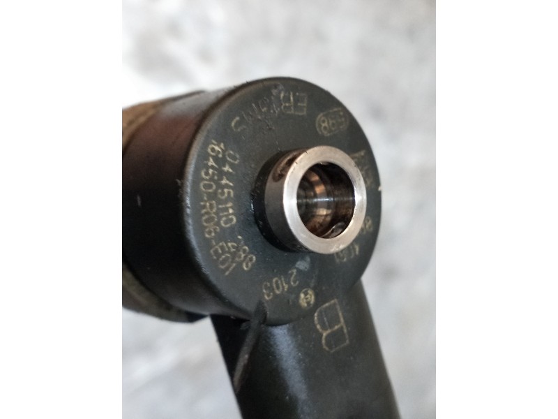 Recambio de inyector para honda civic berlina 5 (fk) 2.2 i-ctdi executive referencia OEM IAM 0445110288 16450R06E01 BOSCH