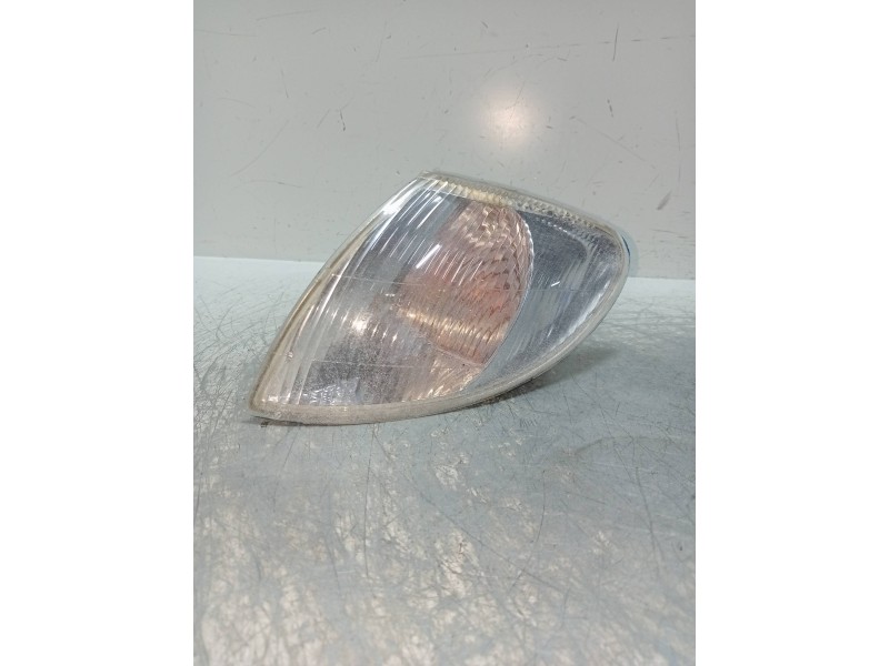 Recambio de piloto delantero izquierdo para renault megane i berlina hatchback (ba0) 1.9 diesel referencia OEM IAM   