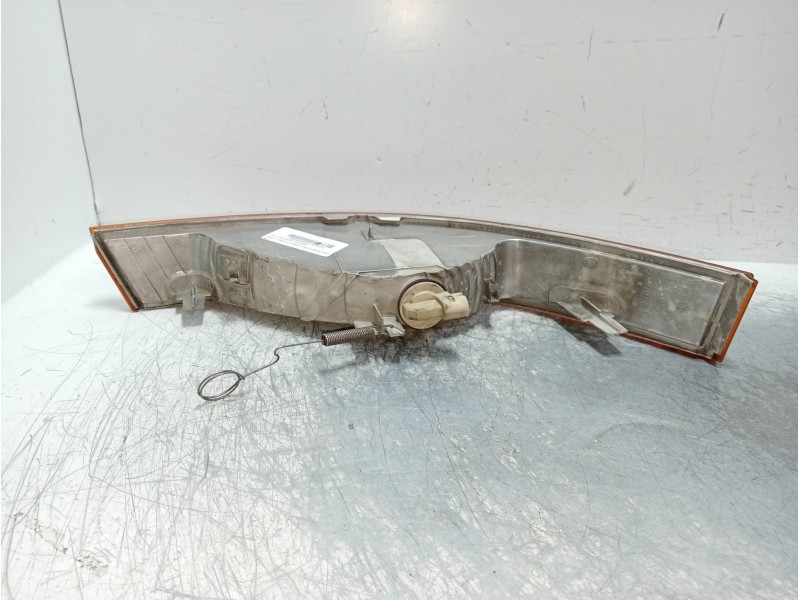 Recambio de piloto delantero izquierdo para renault master ii phase 2 caja cerrada 2.5 dci diesel cat referencia OEM IAM 8200163