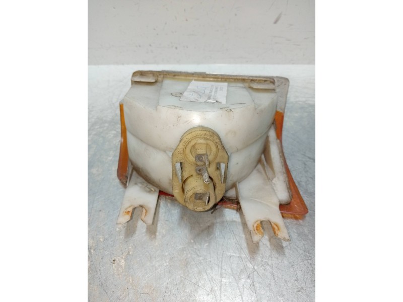 Recambio de piloto delantero izquierdo para renault trafic 2.1 diesel referencia OEM IAM   