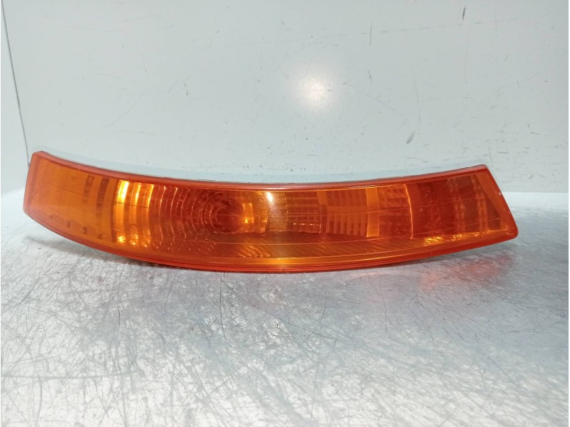 Recambio de piloto delantero izquierdo para renault trafic caja cerrada (ab 4.01) referencia OEM IAM 8200007030  