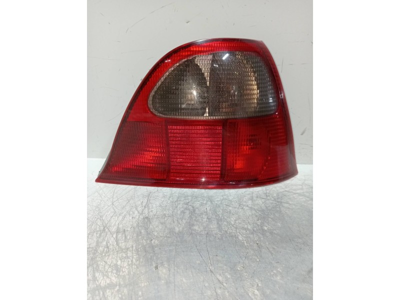 Recambio de piloto trasero derecho para mg rover serie 25 (rf) 1.4 16v cat referencia OEM IAM   