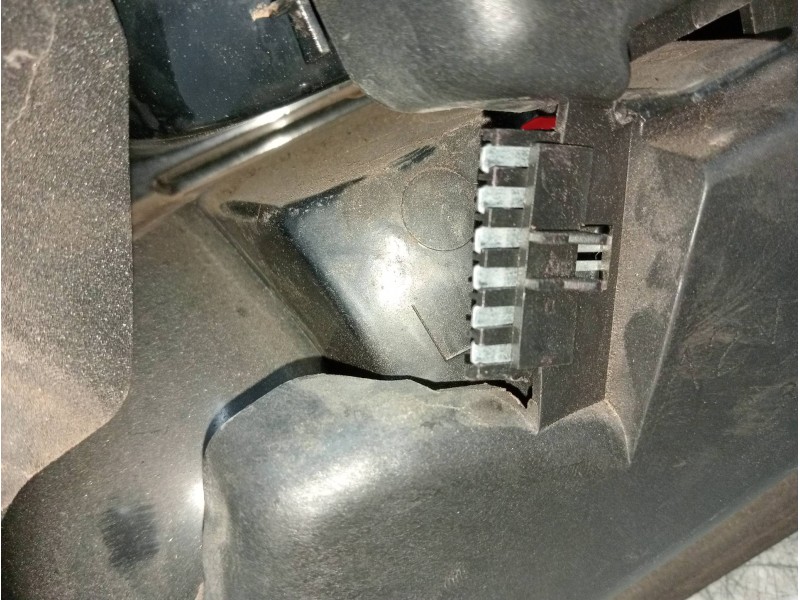 Recambio de piloto trasero izquierdo para mg rover serie 25 (rf) classic (5-ptas.) referencia OEM IAM   