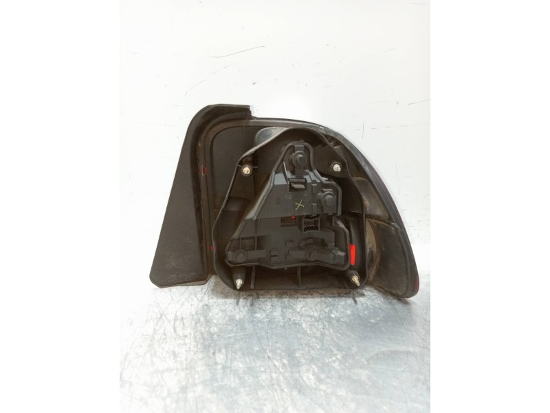 Recambio de piloto trasero izquierdo para mg rover serie 45 (rt) 1.4 16v cat referencia OEM IAM   