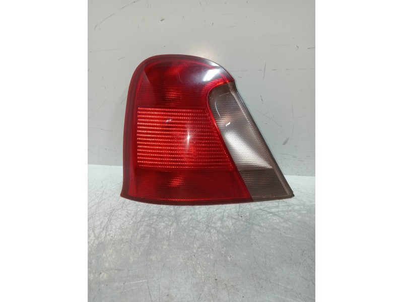 Recambio de piloto trasero izquierdo para mg rover serie 75 (rj) 2.0 cdt classic referencia OEM IAM   