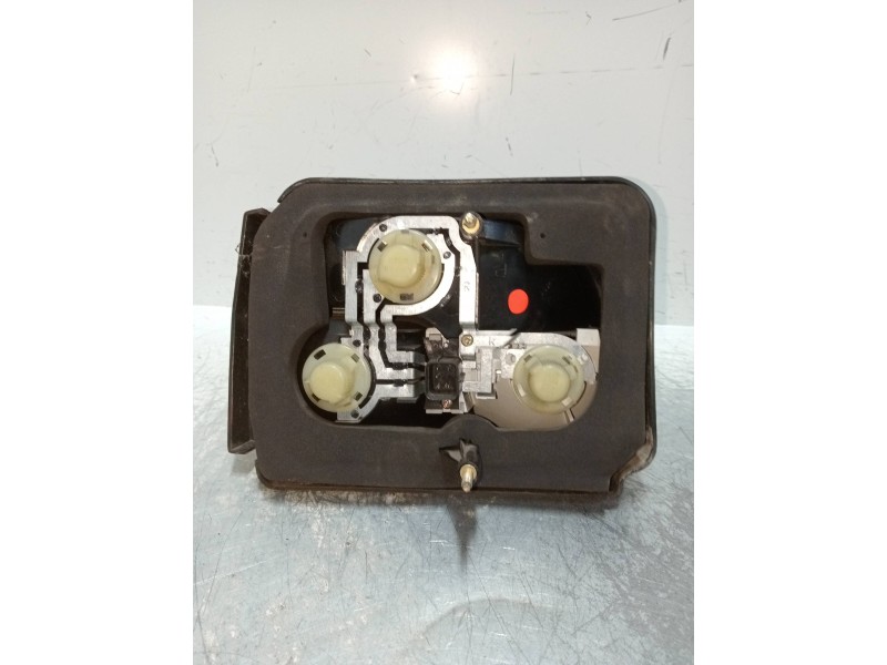 Recambio de piloto trasero derecho para mg rover serie 100 (xp) 1.5 diesel referencia OEM IAM   