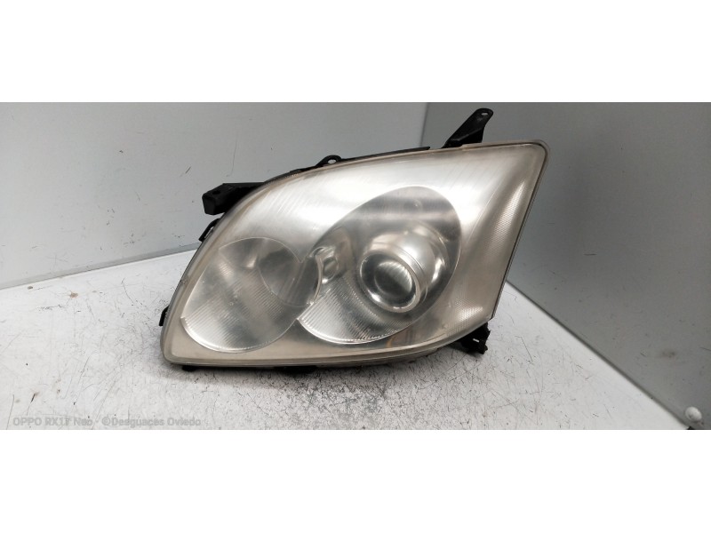Recambio de faro izquierdo para toyota avensis wagon (t25) 2.0 d-4d executive referencia OEM IAM   