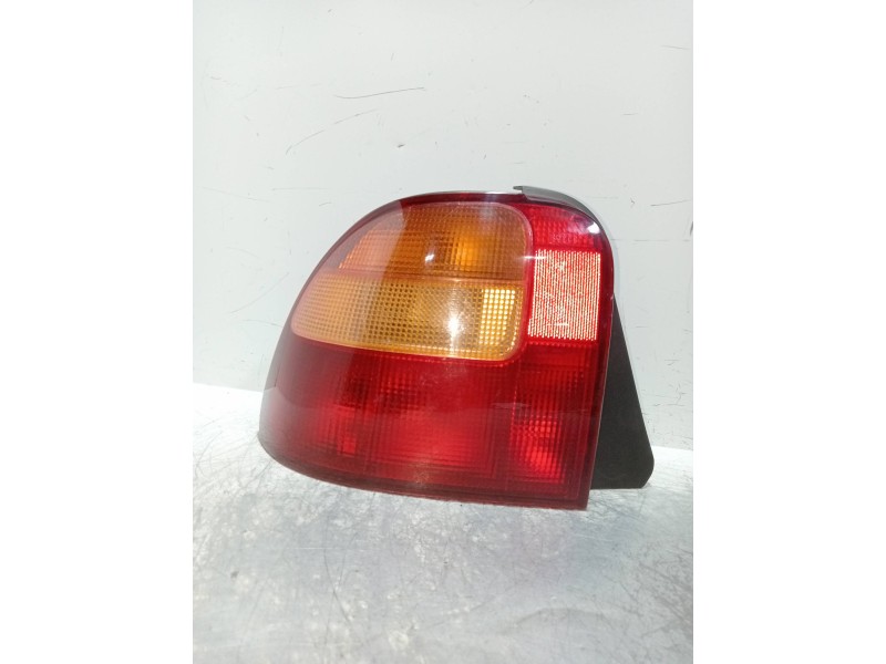 Recambio de piloto trasero izquierdo para mg rover serie 400 (rt) 1.6 cat referencia OEM IAM   