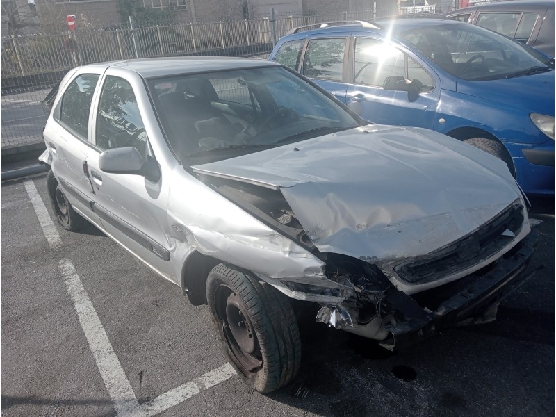 citroen xsara berlina del año 2001