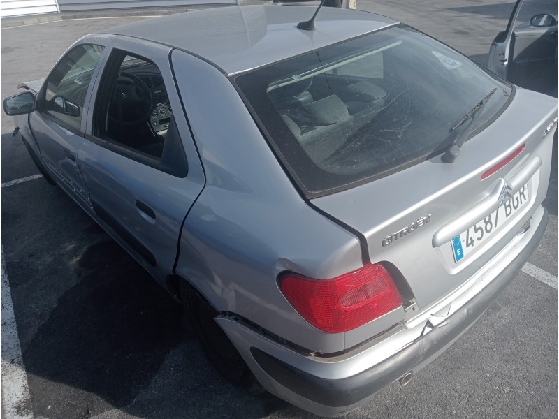 citroen xsara berlina del año 2001
