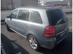 opel zafira b del año 2005 2