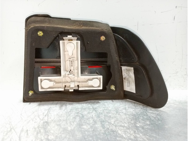 Recambio de piloto trasero izquierdo para mg rover serie 800 (rs) 827 si referencia OEM IAM   