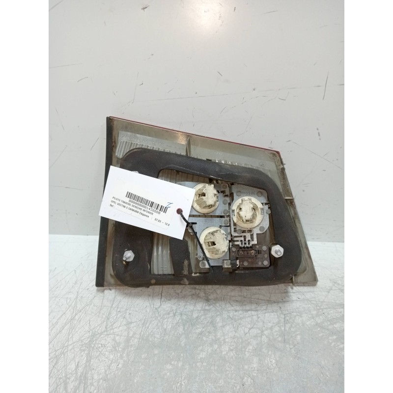 Recambio de piloto trasero derecho interior para opel vectra c caravan elegance referencia OEM IAM 24469464  