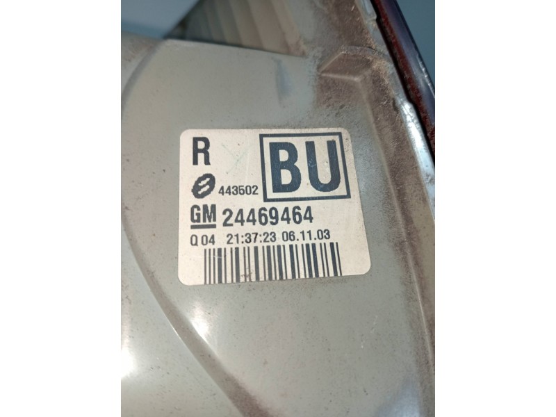 Recambio de piloto trasero derecho interior para opel vectra c caravan elegance referencia OEM IAM 24469464  