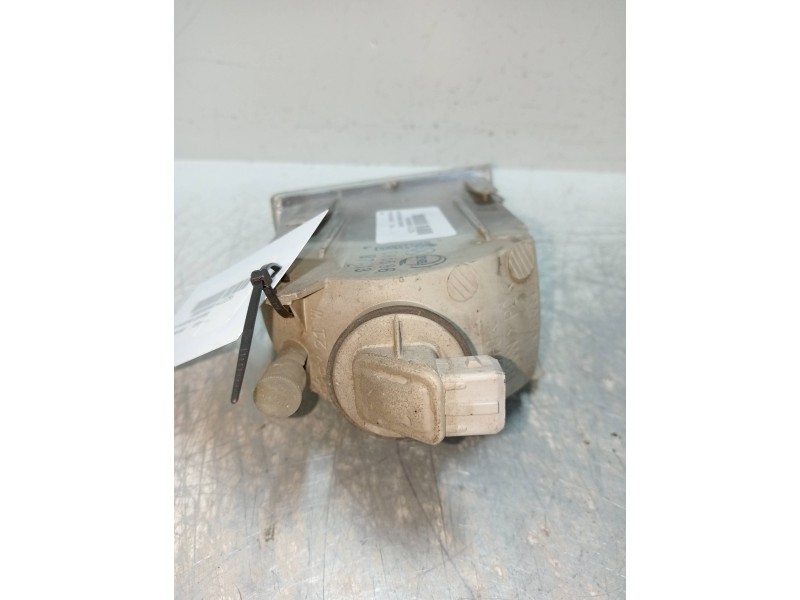 Recambio de piloto delantero izquierdo para peugeot 806 srdt referencia OEM IAM   