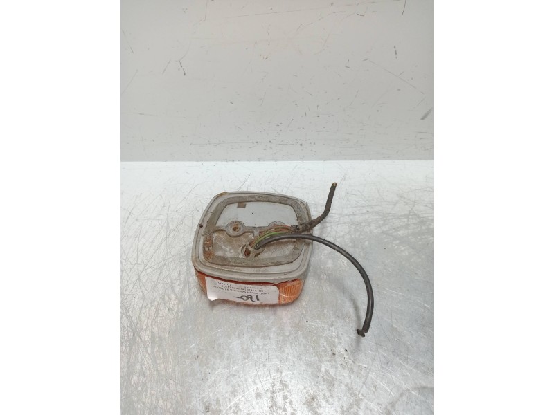 Recambio de piloto trasero izquierdo para santana 2.5 b dl t/d 2.5 dl referencia OEM IAM    Recambio de piloto trasero izquierdo para santana 2.5 b dl t/d 2.5 dl referencia OEM IAM