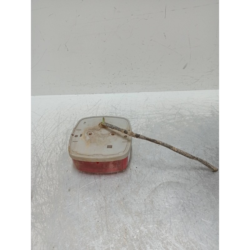 Recambio de piloto trasero derecho para santana 2.5 b dl t/d 2.5 dl referencia OEM IAM   