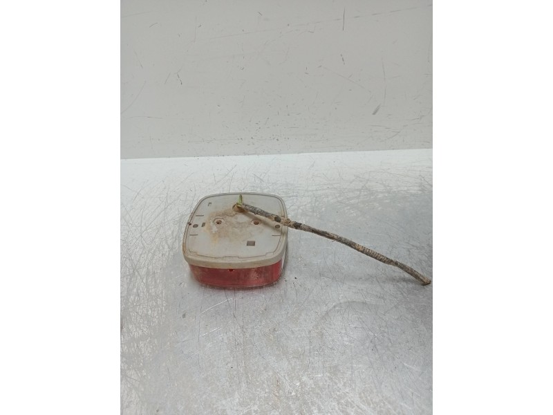 Recambio de piloto trasero derecho para santana 2.5 b dl t/d 2.5 dl referencia OEM IAM   