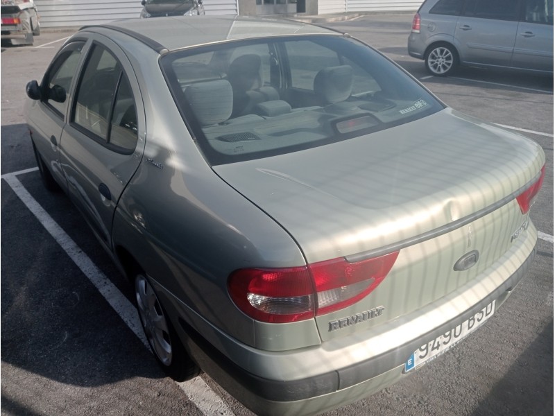 renault megane i fase 2 classic (la..) del año 2002