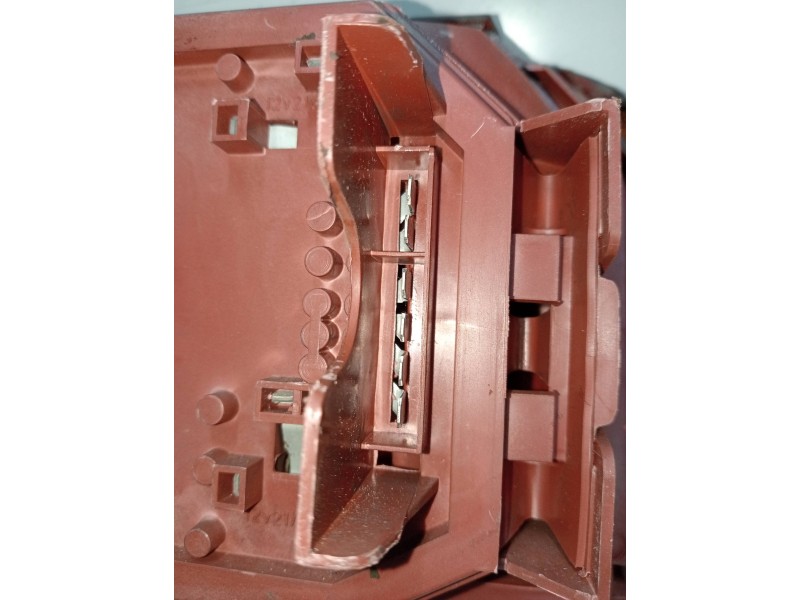 Recambio de piloto trasero izquierdo para austin rover montego 2.0 referencia OEM IAM   