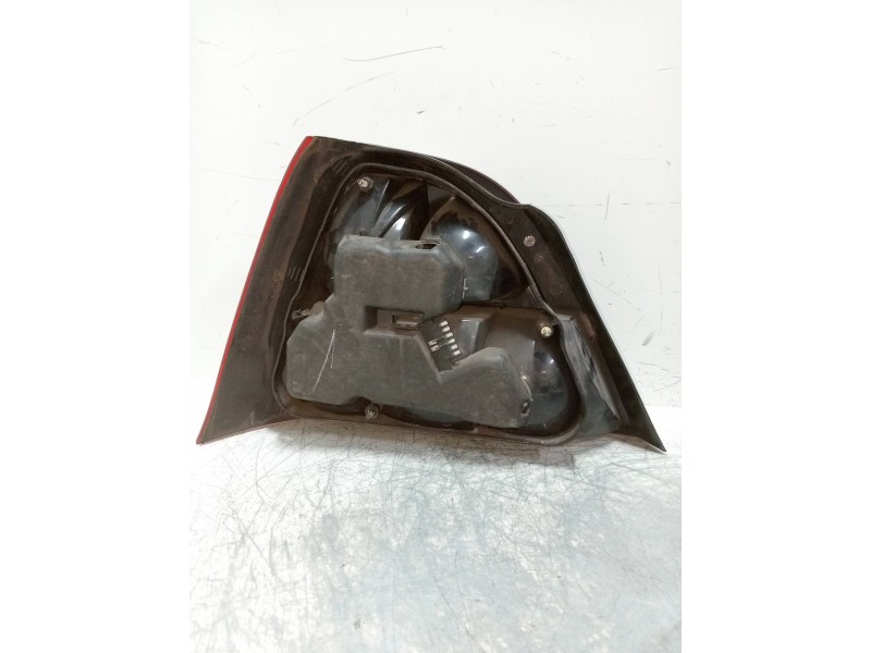 Recambio de piloto trasero derecho para mg rover mg zr 105 referencia OEM IAM   