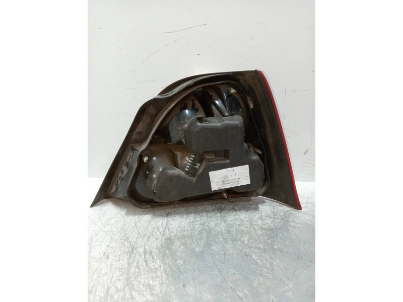 Recambio de piloto trasero izquierdo para mg rover mg zr 105 referencia OEM IAM   